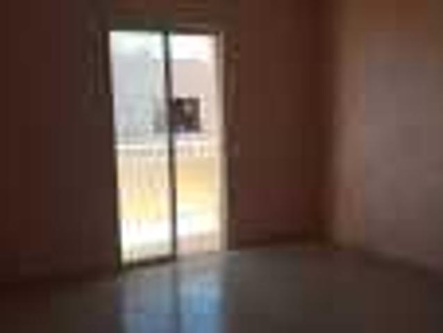 Joli et spacieuse appartement bien ensoleillé