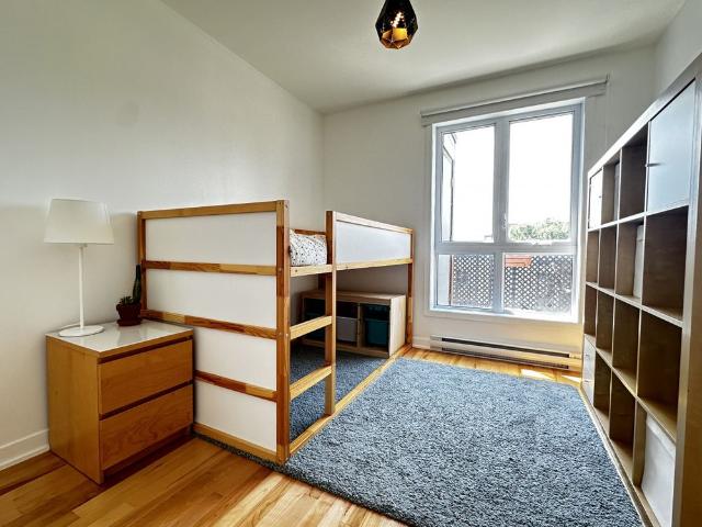 Joli logement 3 chambres offert en location complètement meublé