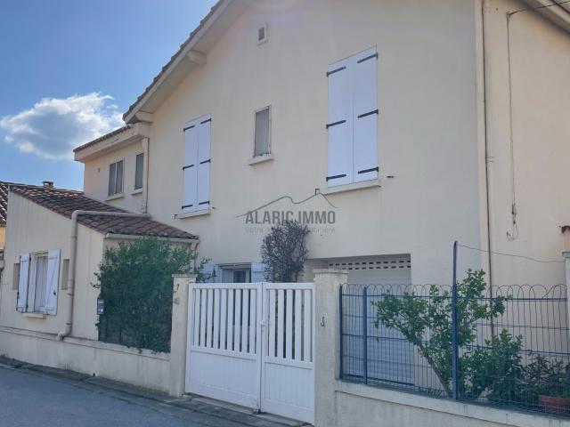 Joli pavillon avec garage et jardin