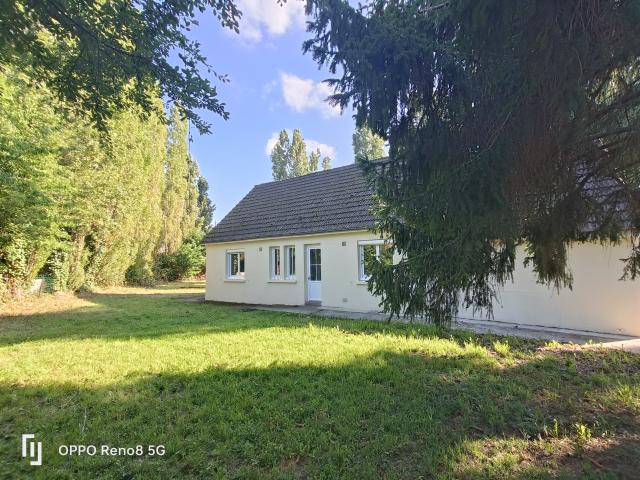 JOLI PAVILLON DE 70 M2 HAB REFAIT A NEUF AVEC GARAGE SUR 1400 M2 DE TERRAIN CLOS PROCHE TOUTES COMMODITES