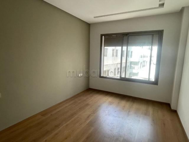 Joli studio 57 m² Boulevard Anoual
