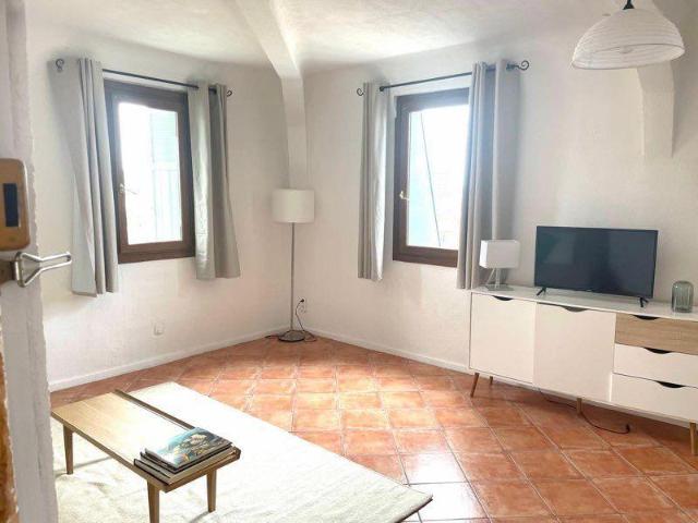 Joli studio 30m² meublé centre ville de Toulon