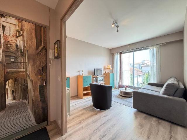 Joli STUDIO au calme, au coeur du Centre Ville 26m² Saint Palais sur Mer