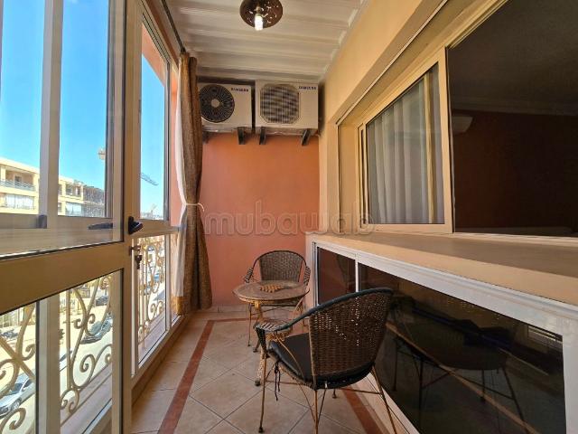 Joli studio avec balcon résidence calme