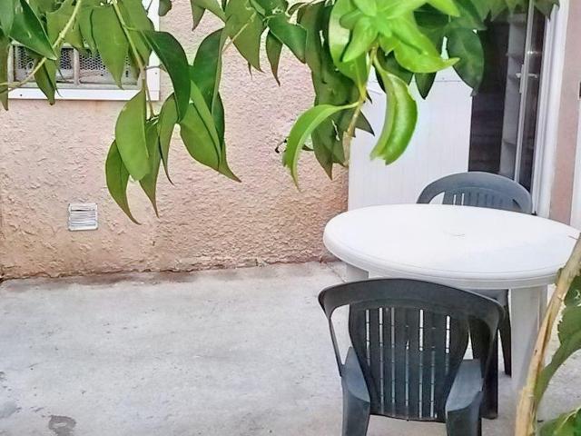 Joli studio avec terrasse et mezzanine