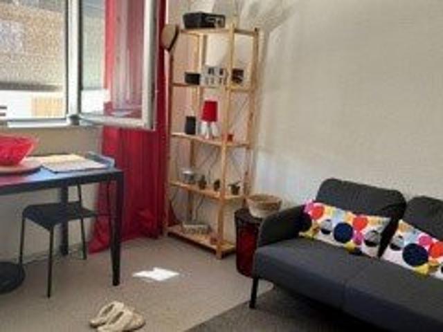 Joli Studio Duplex 27,32m2 13005 Timone