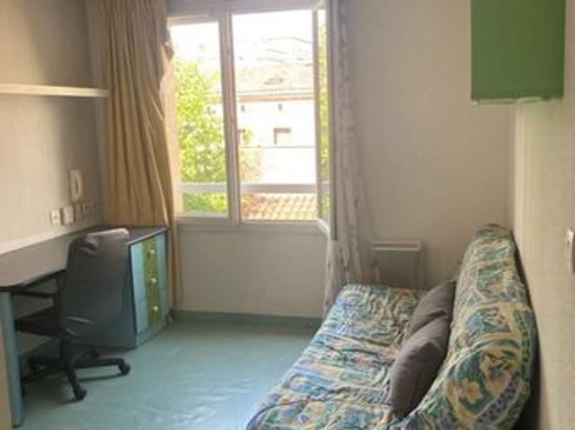 Joli Studio meublé près Dupuy