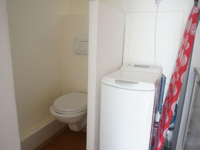 JOLI T2 MEUBLE LILLE CENTRE réf G384 5