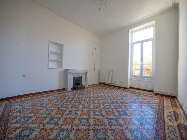 Joli T3 Av Carnot, deuxième et dernier étage