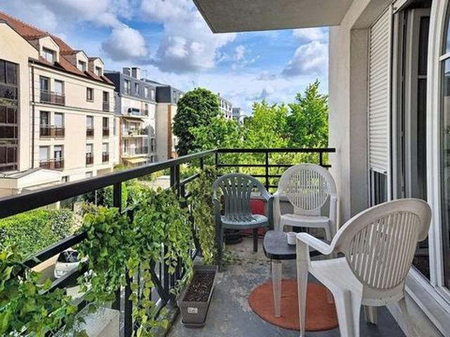 Joli T3 en plein centre ville avec balcon