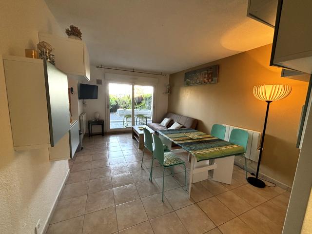 Joli T3 55 m2 avec grande terrasse à 300 m de la plage