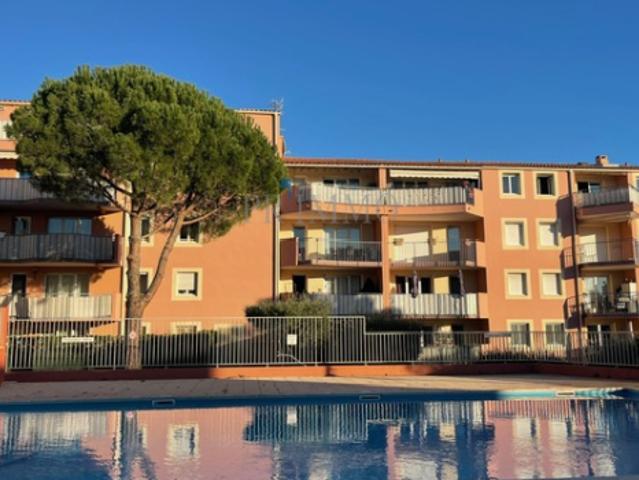 joli 3 pièces fréjus dans résidence avec piscine et tennis
