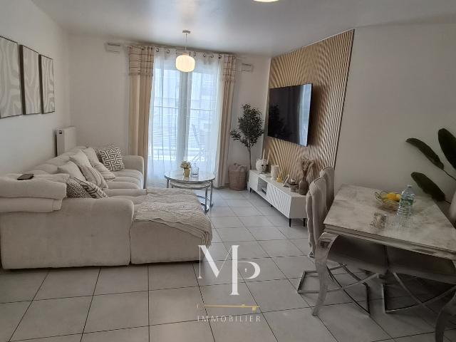 Jolie T3 de 66 m2 dans une résidence sécurisée avec garage