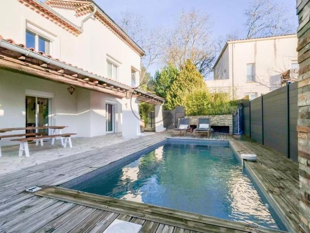 Villa avec piscine