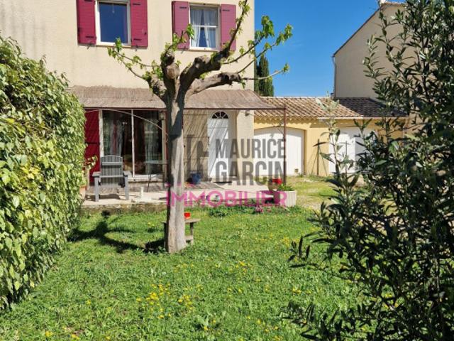 JOLIE VILLA 3 CHAMBRES GARAGE JARDIN