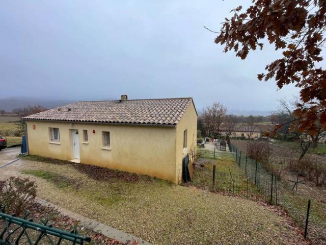 Jolie villa T5 de plain pied, 95 m2 habitables, à Valernes 04, proche de Sisteron