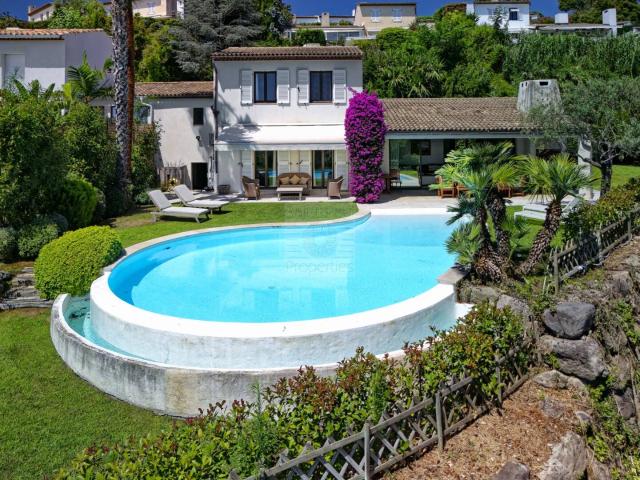 Jolie Villa au calme