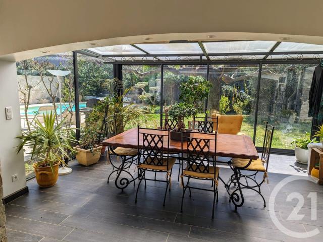 Jolie villa de plein pied avec piscine et jardin paysagé. Id. 121m² Bagnols sur Cèze
