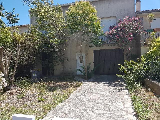 Jolie villa lumineuse et spacieuse proche de l'Hérault