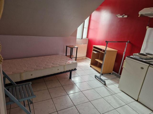 Jolie chambre meublée pour étudiant e