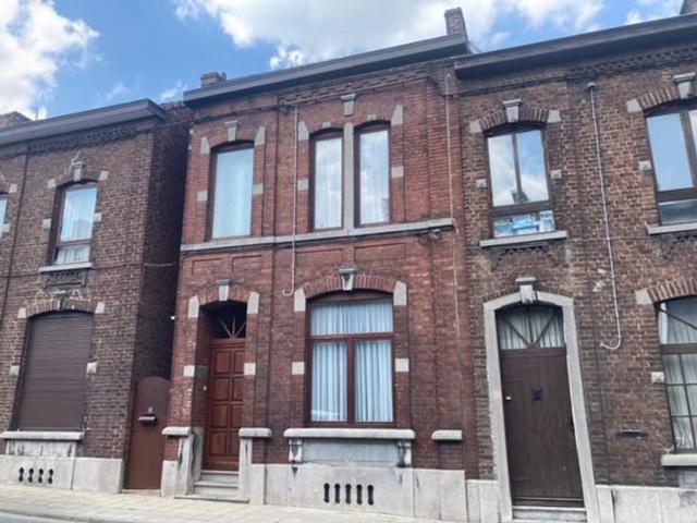 Jolie maison 3 chambres avec très agréable jardin
