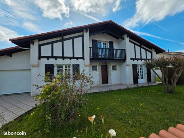 Jolie maison 130 m² au calme