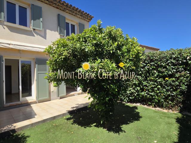 JOLIE MAISON 4 PIÈCES AVEC JARDINET ET GARAGE