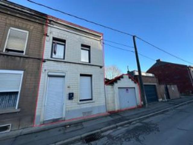 Jolie maison à rénover avec garage