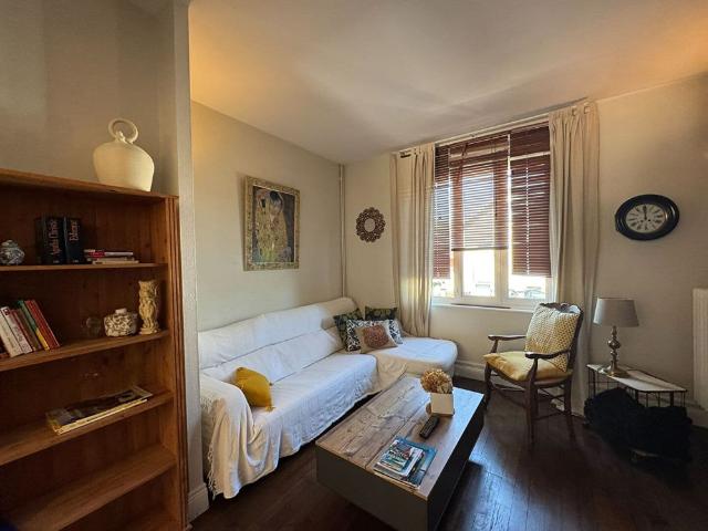 JOLIE MAISON AVEC JARDIN ET GARAGE VILLERS SEMEUSE