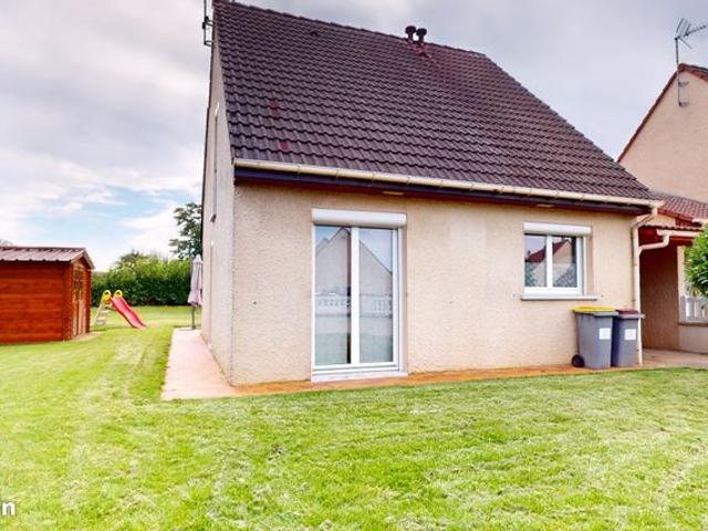 Jolie maison garage et jardin