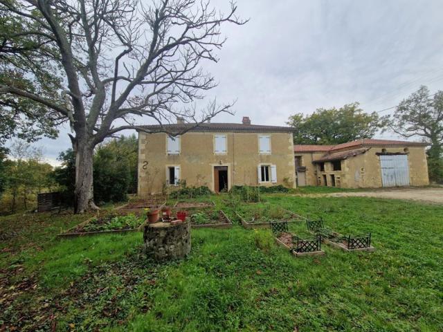 Jolie maison gasconne Type 5 aux portes d'Auch