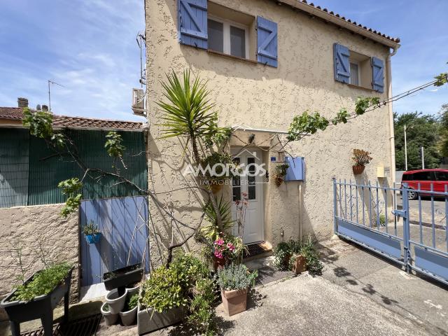 JOLIE MAISON DE HAMEAU T3 AU CASTELLET