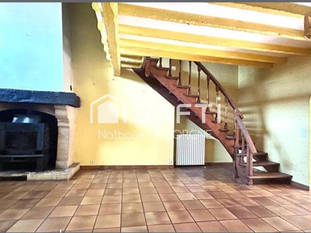 Jolie maison de village avec terrasse