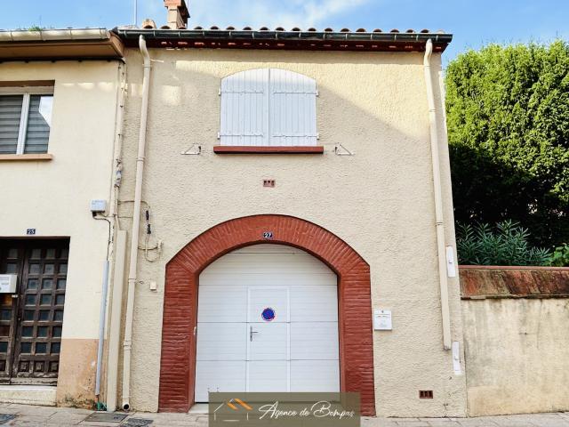 Jolie maison de village avec grand garage