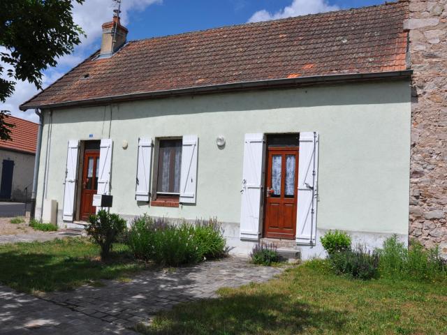 Jolie maison de village, avec 2 chambres