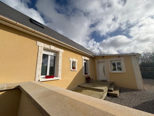 jolie maison de Village entierement renovée