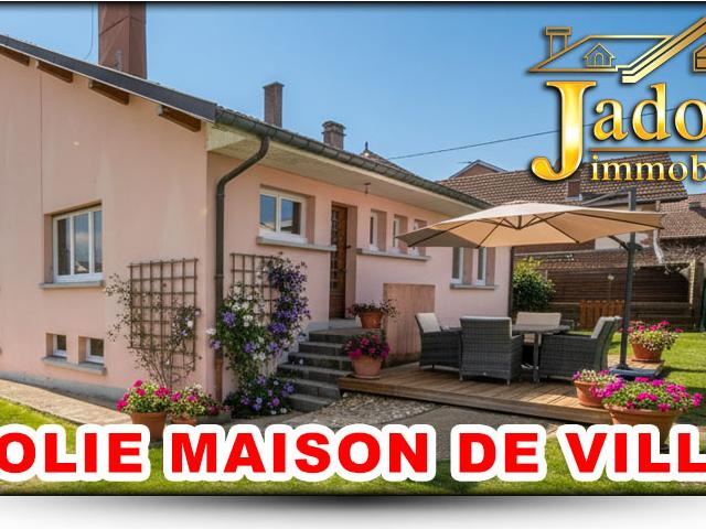JOLIE MAISON DE VILLE