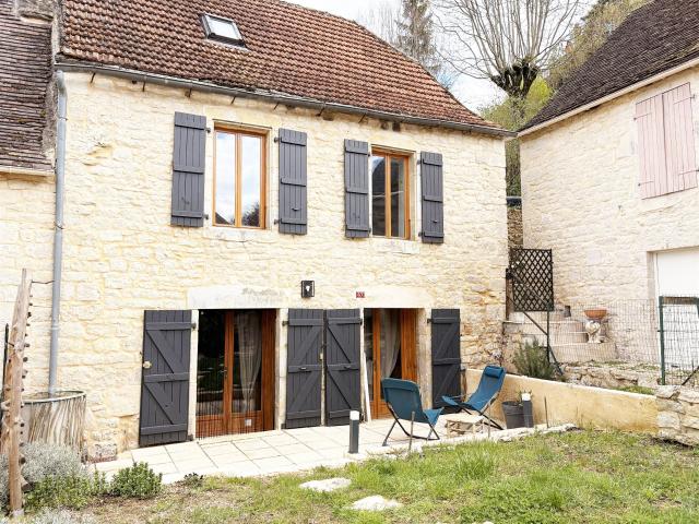 Jolie maison en pierre, avec jardin 66m² Frayssinet