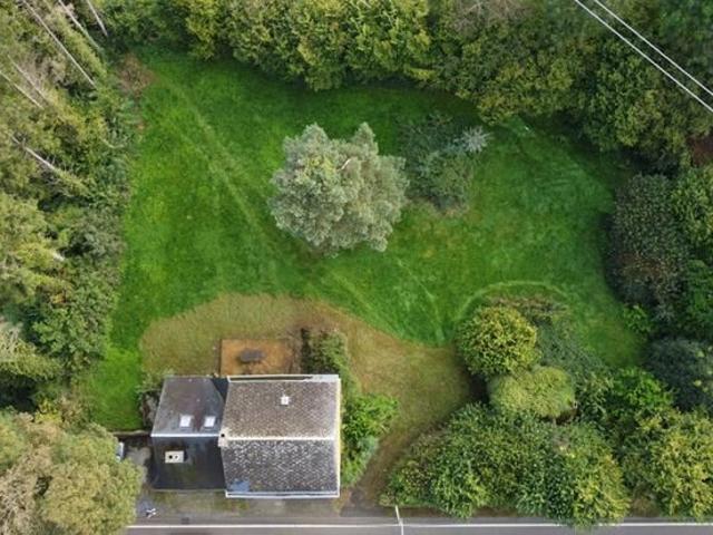 Jolie maison en pierre + terrain à bâtir de 1.000m²