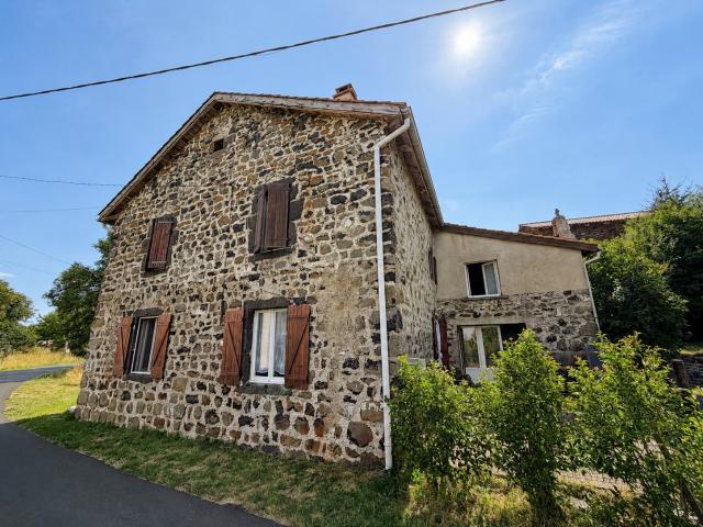 Jolie maison en pierre