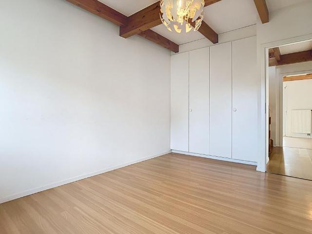 Jolie maison en pignon au centre de Founex