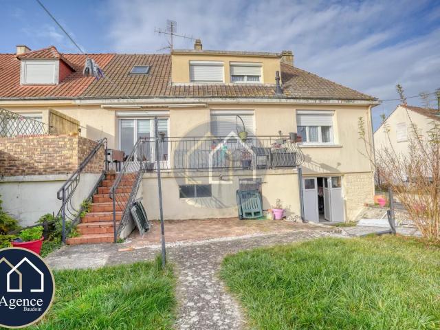 Jolie maison familiale au cœur de Maintenon – 5 min à pied de la