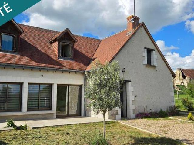 Jolie maison pierres apparentes beaucoup de charme