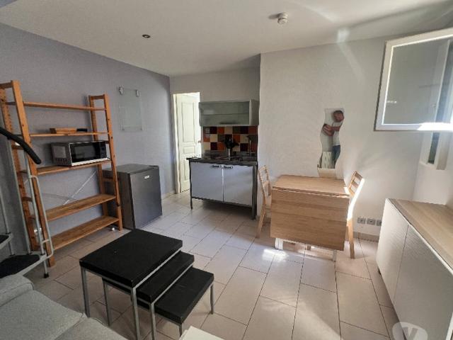 JOUVENCE REPUBLIQUE prox BSB T1 BIS DUPLEX 22M² MEUBLE