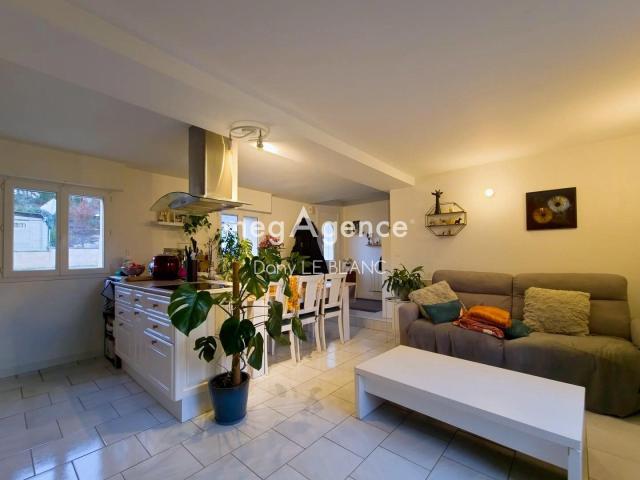 Jouy Vente Immeuble 28