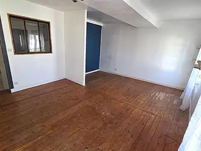 Jouarre 77640 Location appartement 2 pièces t2 au dernier étage