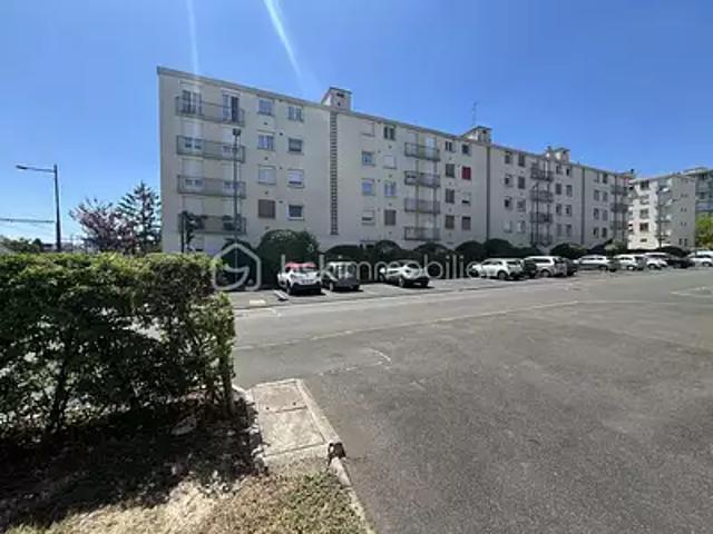 Joué lès Tours 37300 Achat / Vente appartement 4 pièces t4