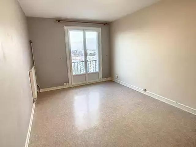 Joué lès Tours 37300 Achat / Vente appartement 1 pièce t1 cave