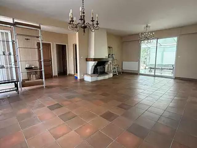 Joué lès Tours 37300 Achat / Vente maison 10 pièces t10 terrasse