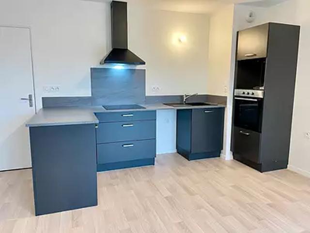 Joué lès Tours 37300 Location appartement 2 pièces t2 parking